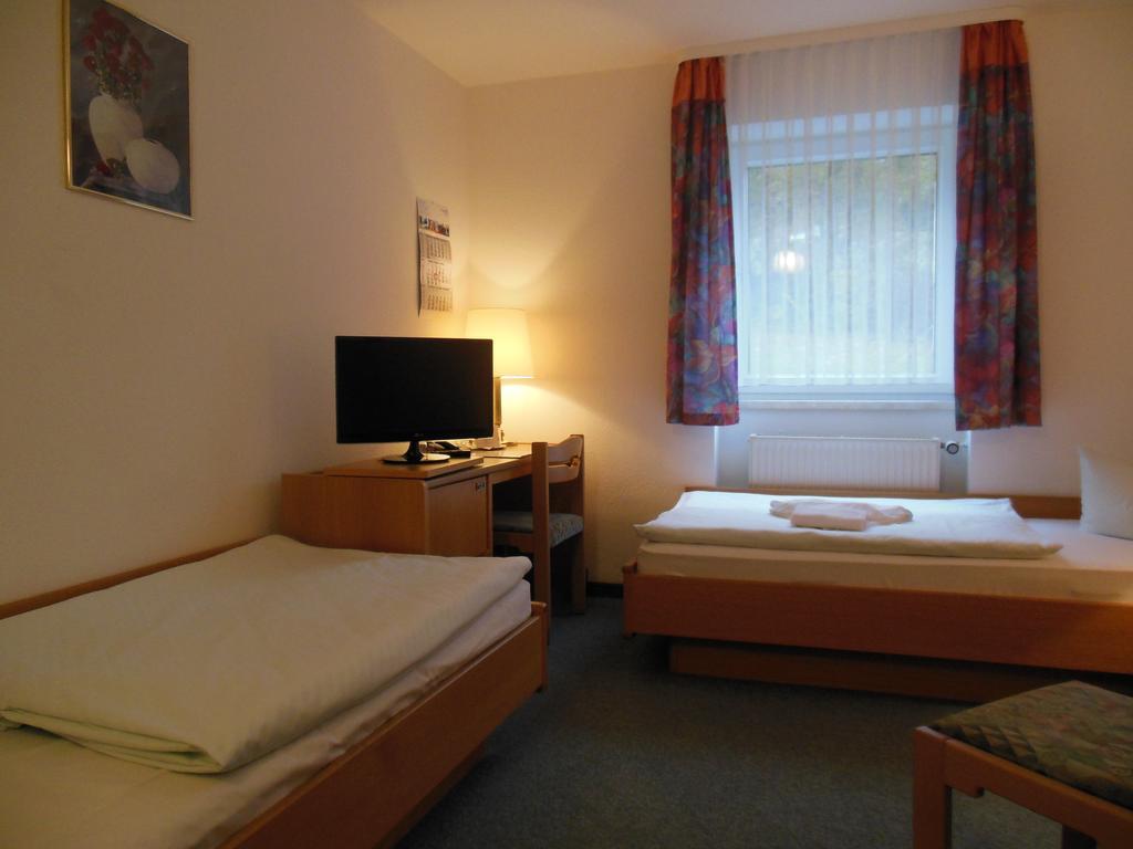 Hotel Asterra Saalfeld Saale Экстерьер фото